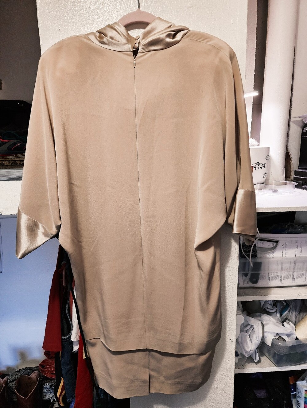 "JONES NEW YORK" WOMEN'S 80'S DRAPE COWL NECK MIDI EVENING DRESS - CHAMPAGNE/TAN - Picture 4 of 5